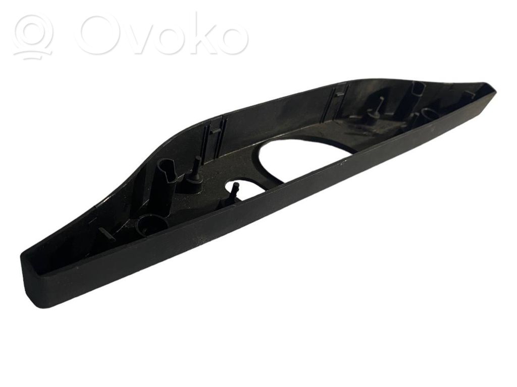 Другой тип декоративной отделки багажника