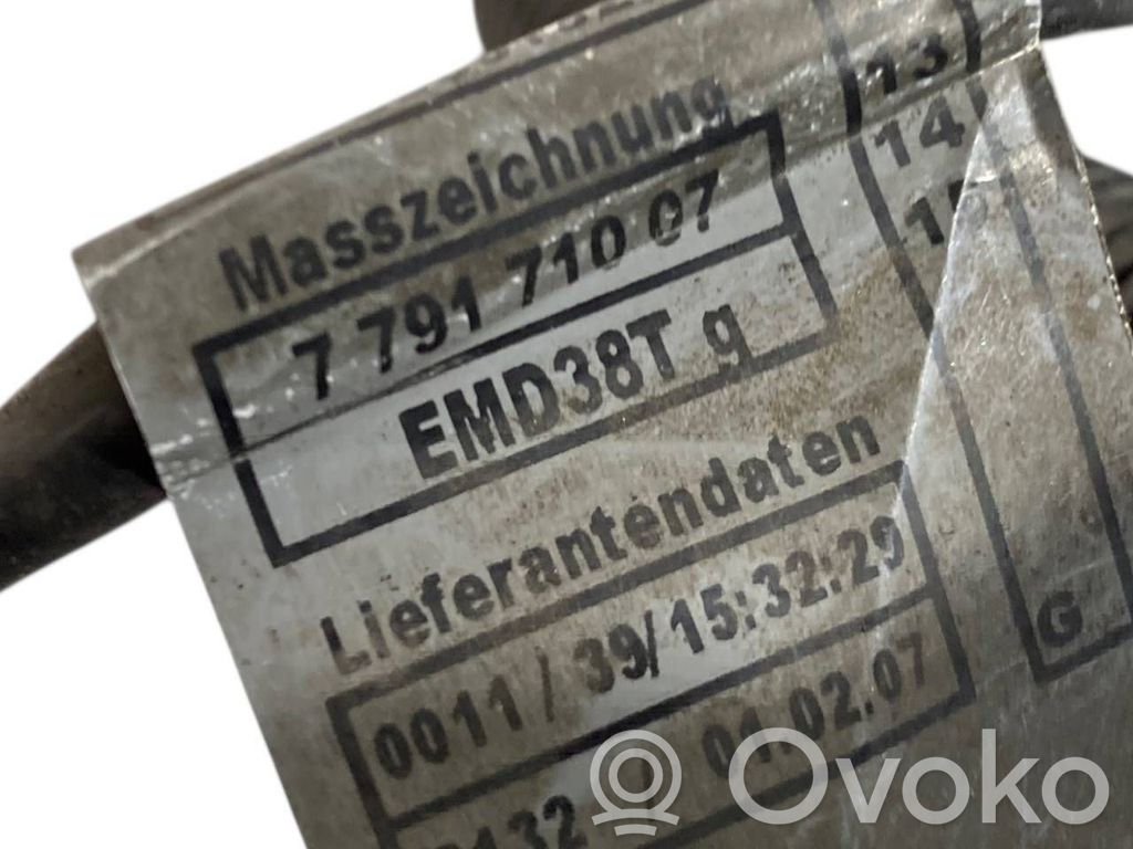 Dzinēja vadu instalācija