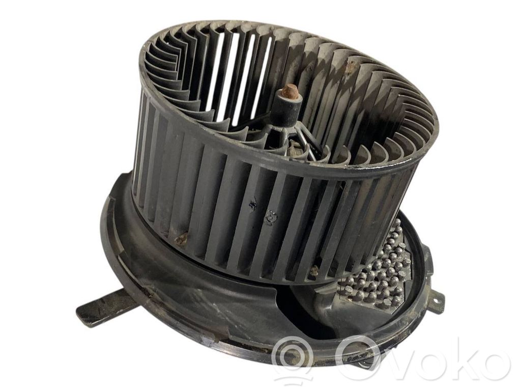 Mazā radiatora ventilators