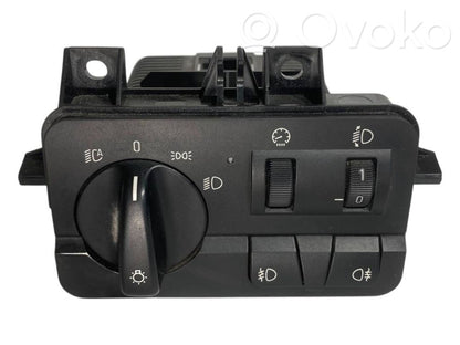 Headlight switch