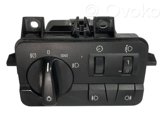 Headlight switch