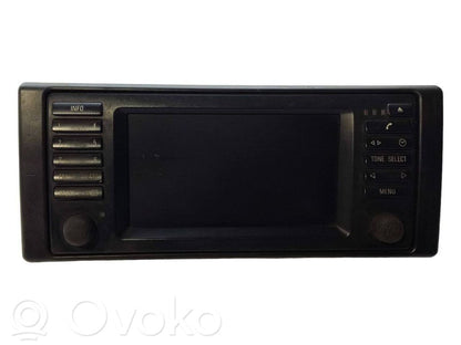 Radio / CD/DVD atskaņotājs / navigācija