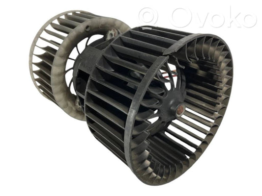 Mazā radiatora ventilators