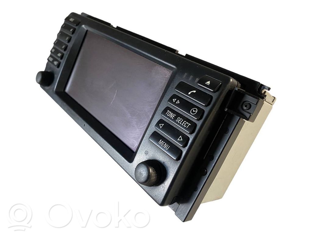 Radio / CD/DVD atskaņotājs / navigācija