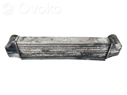 Starpdzesētāja radiators