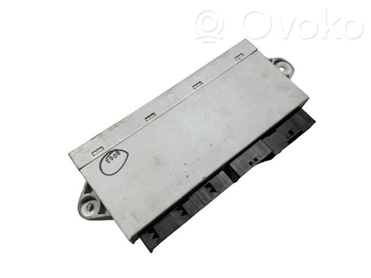 Durvju vadības bloks