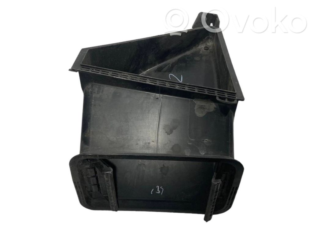 Gaisa mikrofiltra gaisvada daļa