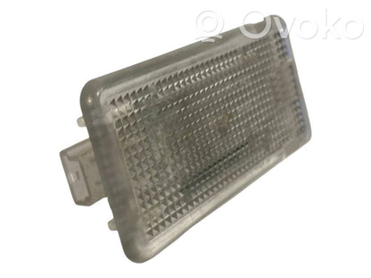 Cita veida salona apgaismojums