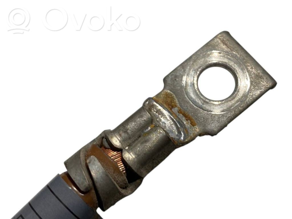 Mīnusa vads (akumulatora)