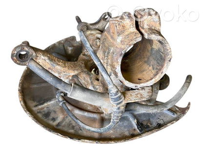 Priekšējā riteņa rumbas vārpstas šarnīrs (stupica, capfa)