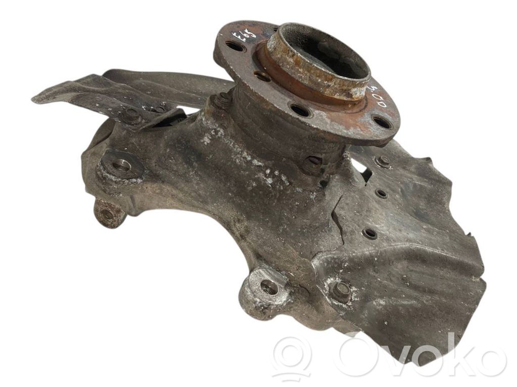 Priekšējā riteņa rumbas vārpstas šarnīrs (stupica, capfa)