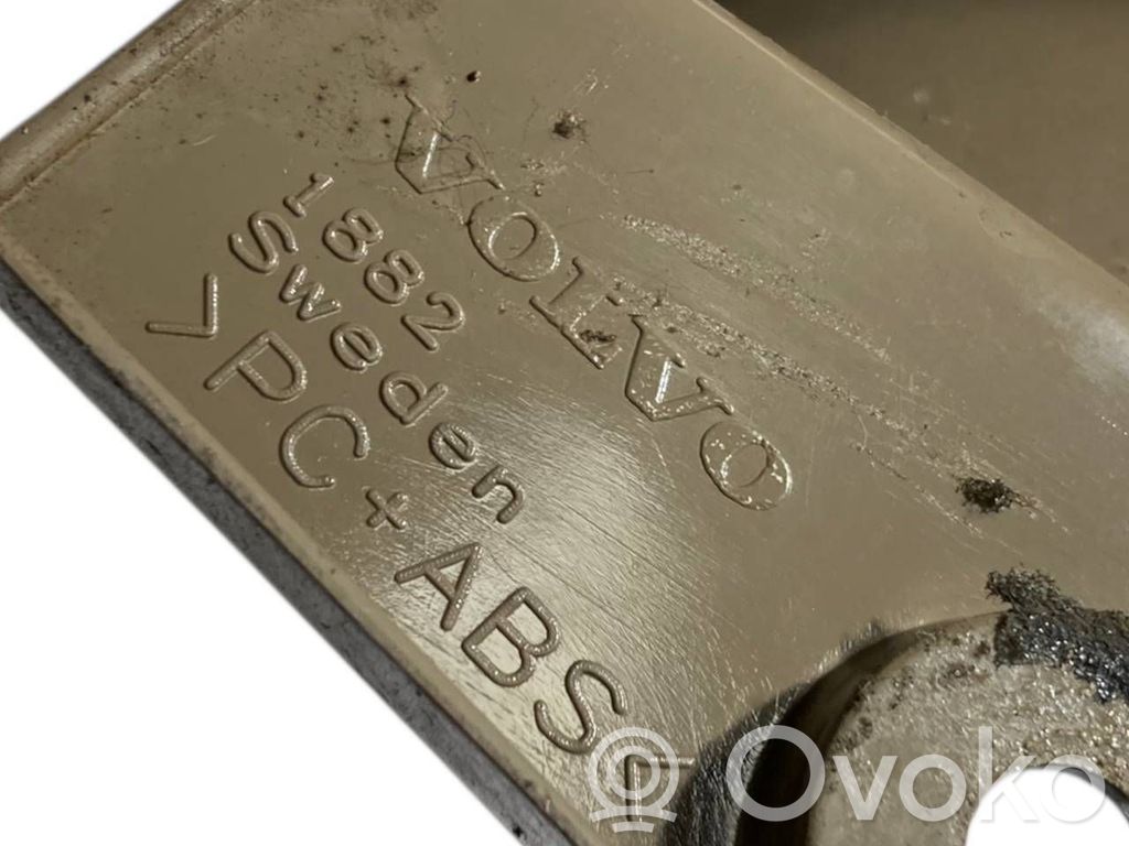 Bagāžnieka sliekšņa dekoratīvā apdare