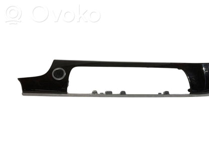 Radio/navigation decorative trim