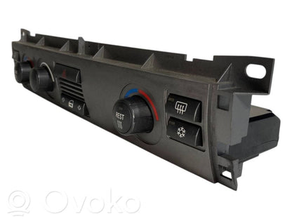 Air conditioning / climate control / interior heating control unit (in the passenger compartment)