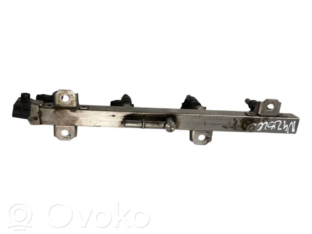 Fuel main pipe