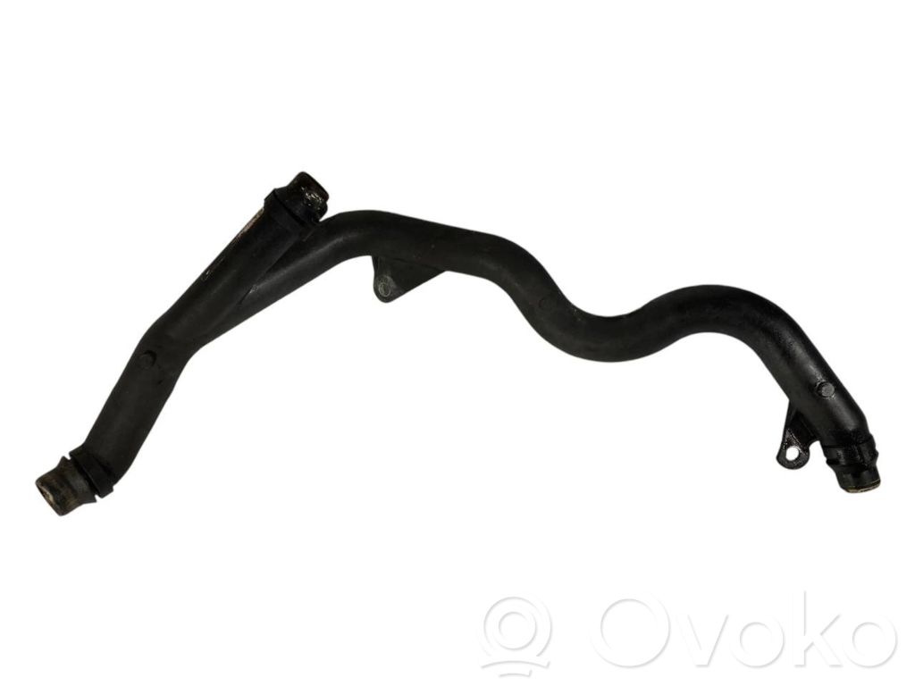 Caurulīte (-es) / šļūtene (-es)