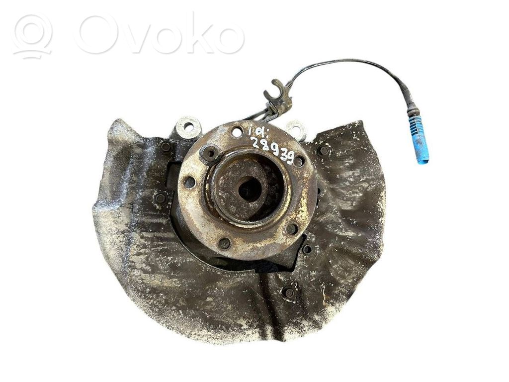 Priekšējā riteņa rumbas vārpstas šarnīrs (stupica, capfa)