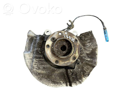 Priekšējā riteņa rumbas vārpstas šarnīrs (stupica, capfa)