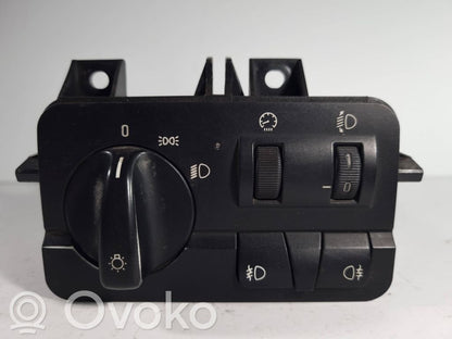 Headlight switch