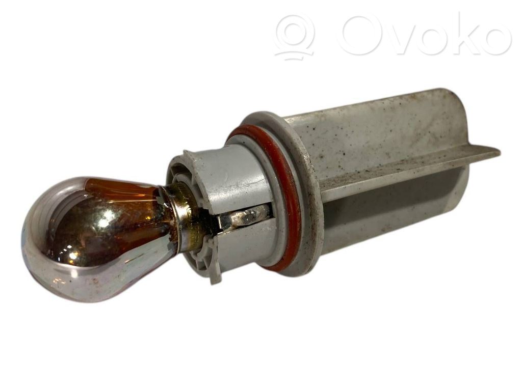 Priekšējā luktura detaļa