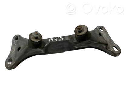 Pārnesumkārbas stiprinājuma kronšteins