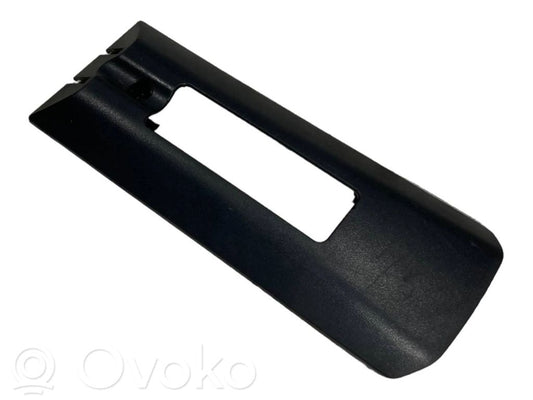 Задняя направляющая сиденья