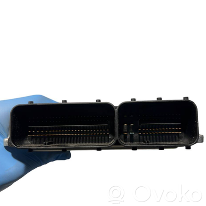 Dzinēja vadības bloks