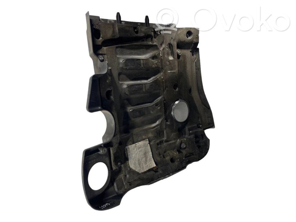 Engine cover (decorative trim)