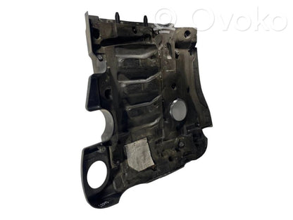 Engine cover (decorative trim)