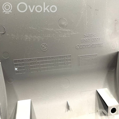 Cita veida salona detaļa