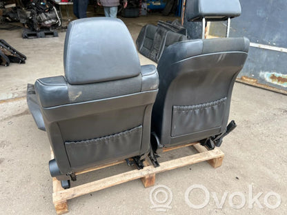 Комплект сидений