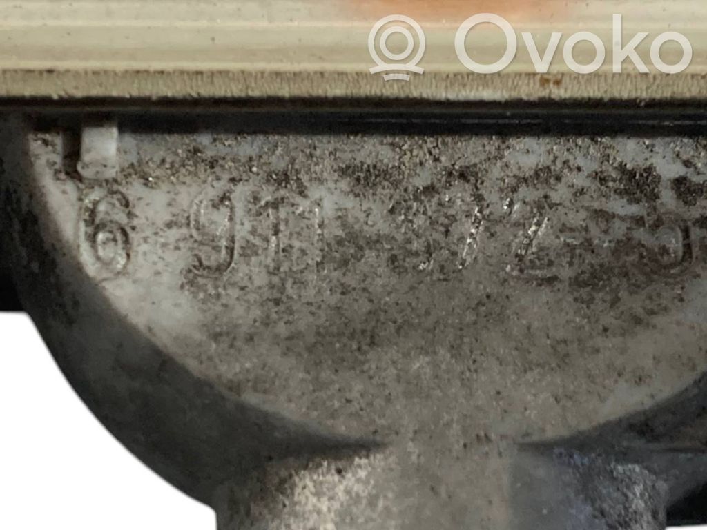 Wing turn signal light