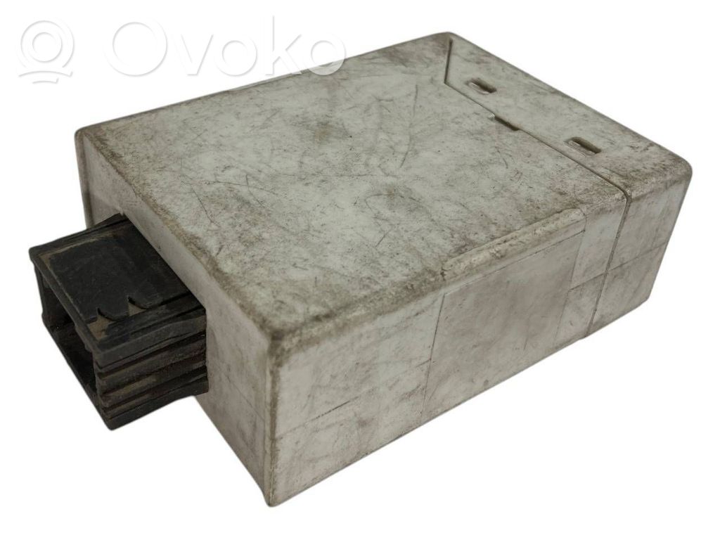 Sānu spoguļa vadības modulis