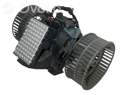 Маленький вентилятор радиатора