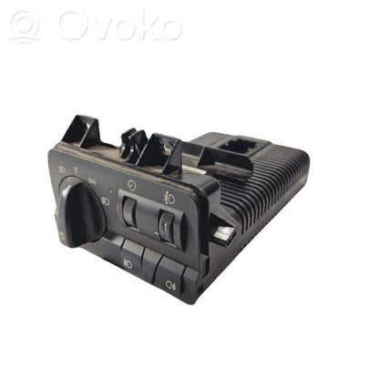 Headlight switch