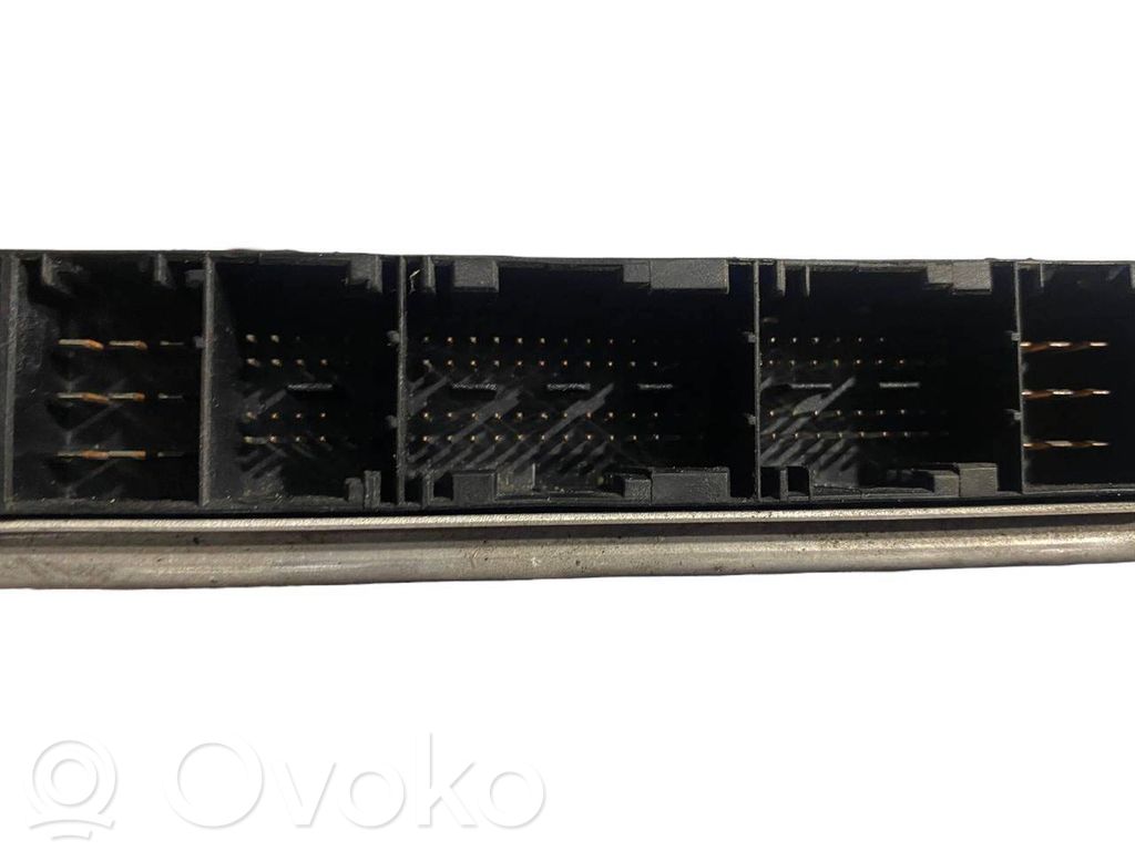 Aizdedzes ECU komplekts