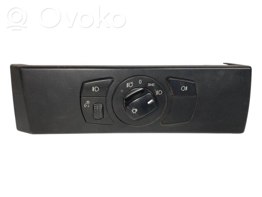 Headlight switch