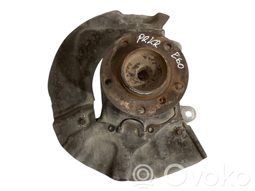 Priekšējā riteņa rumbas vārpstas šarnīrs (stupica, capfa)