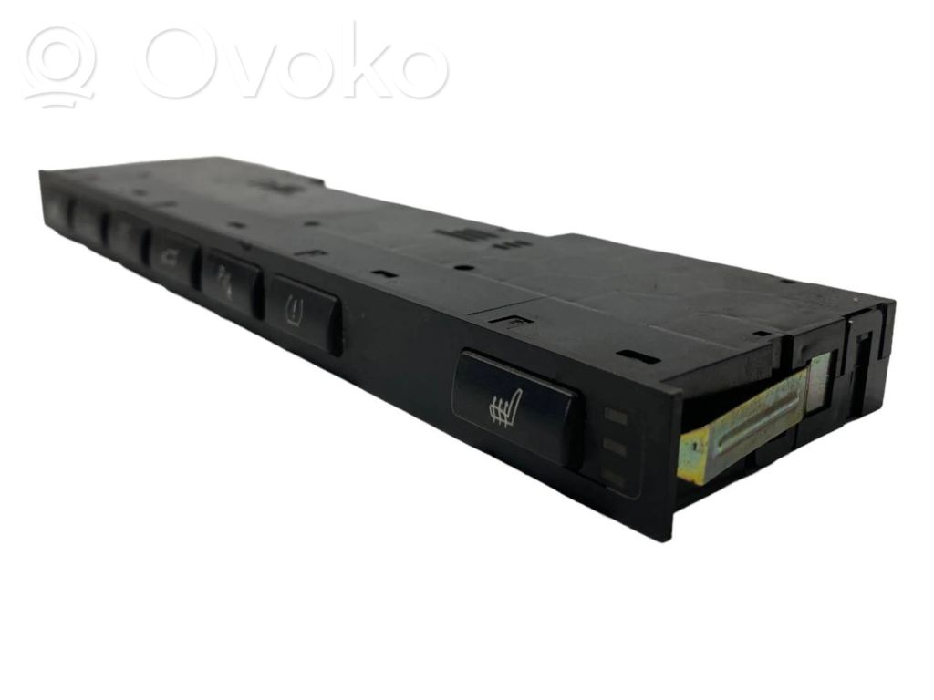 Sēdekļu apsildes slēdzis