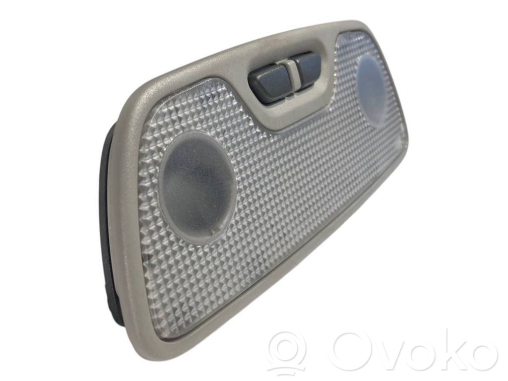 Aizmugurējo vietu apgaismojums