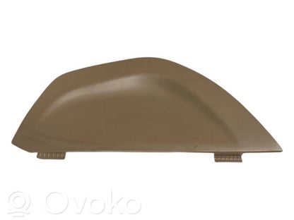 Paneļa dekoratīvās apdares vairogs (sānu)