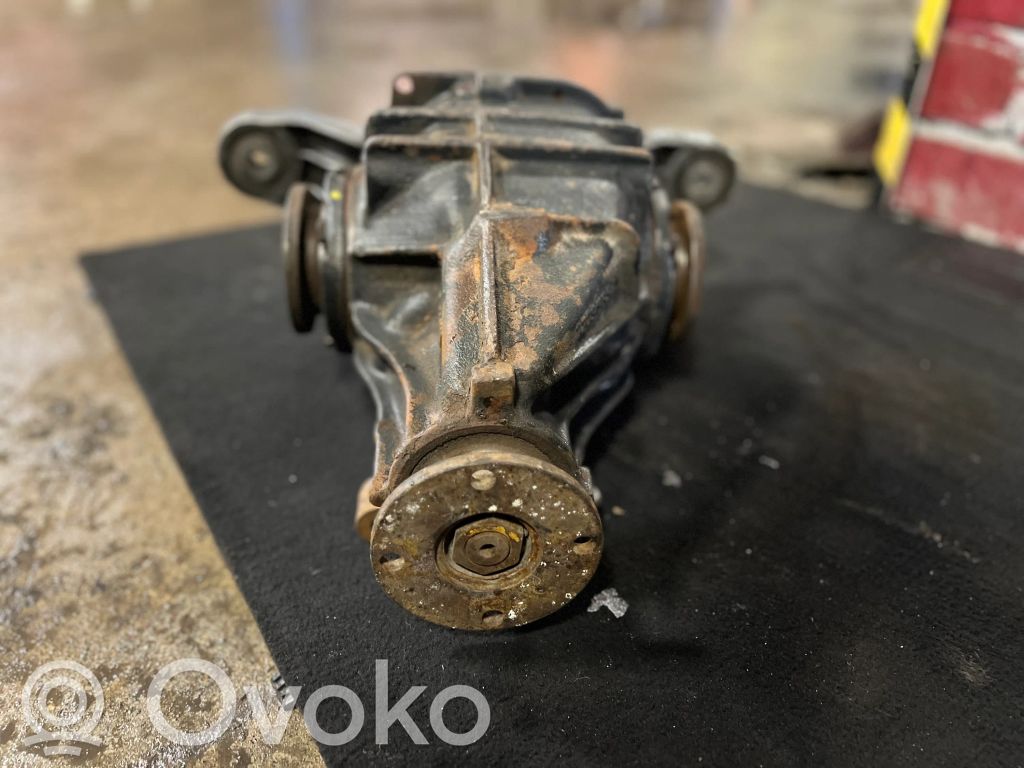 Aizmugurējais reduktors