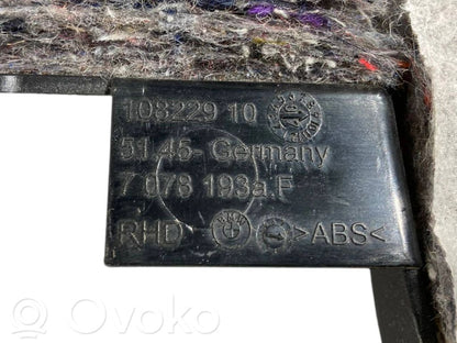 Paneļa dekoratīvās apdares vairogs (apakšējais)