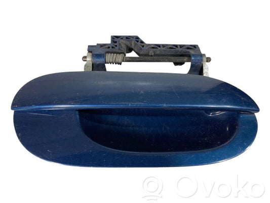 External opening handle