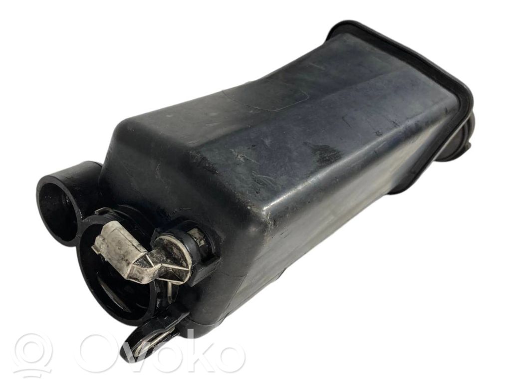 Dzesēšanas šķidruma izplešanās tvertne