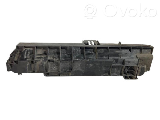 Radiatora (-u) turētājs / kronšteins