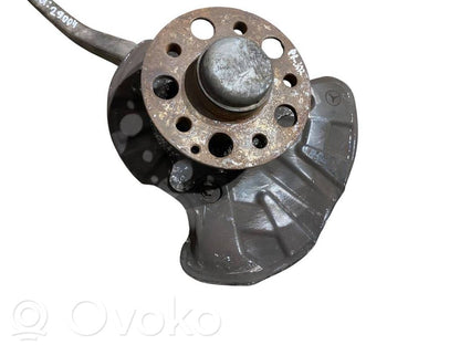 Priekšējā riteņa rumbas vārpstas šarnīrs (stupica, capfa)