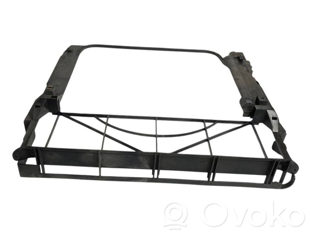 Radiator(s) holder/bracket