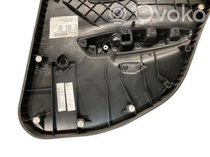 Обивка задней двери