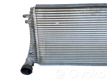 Starpdzesētāja radiators
